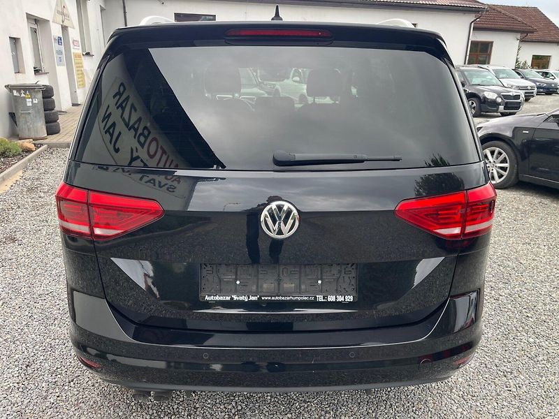 Volkswagen Touran (2020) 2.0 TDi DSG LED Webasto TOP - fotka 3 z 21