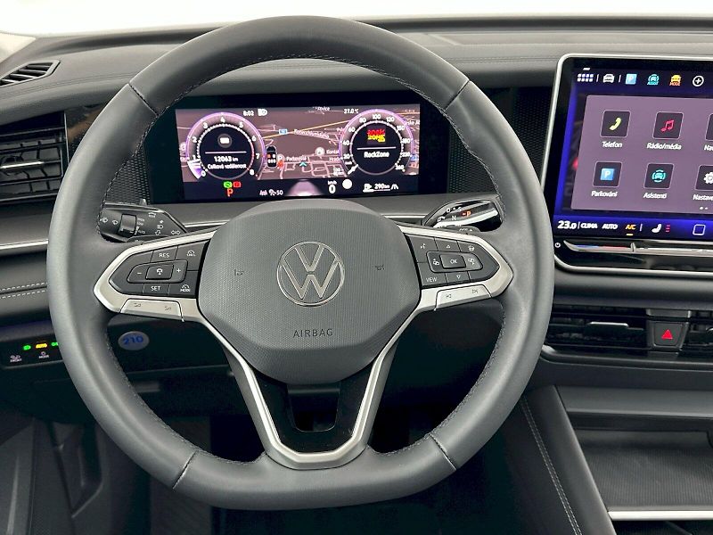 Volkswagen Tayron (2025) 2.0 TSI 150kW 4Motion DSG - fotka 9 z 36