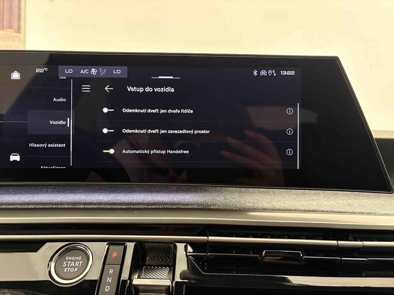 Peugeot 3008 (2026) Business Hybrid 145 e-DCS6 - fotka 37 z 45