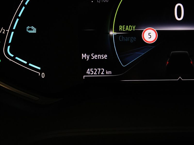 Mitsubishi ASX 1,6 Hybrid 143k.AT Intense+ ČR - fotka 24 z 24