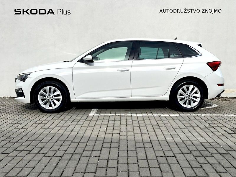 Škoda Scala (2023) 1,0TSI 81KW STYLE - fotka 3 z 22