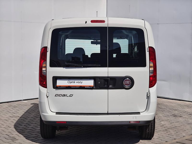 Fiat Dobló SX 1,6MTJ - fotka 19 z 20