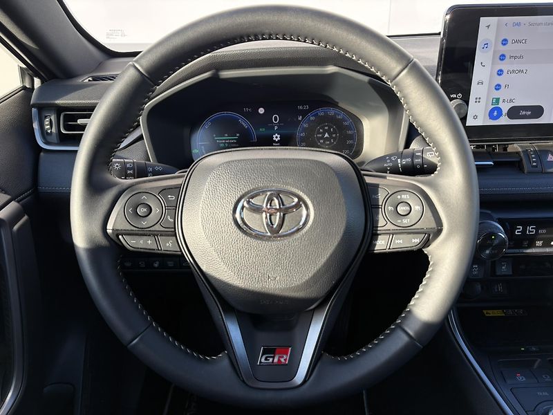 Toyota RAV4 2.5 HSD e-CVT AWD GR-Sport - fotka 17 z 25