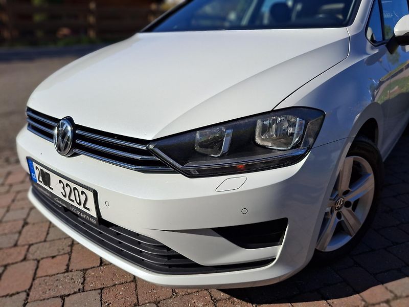 Volkswagen Golf Sportsvan (2014) 1,6 TDI BMT, WEBASTO - fotka 7 z 25