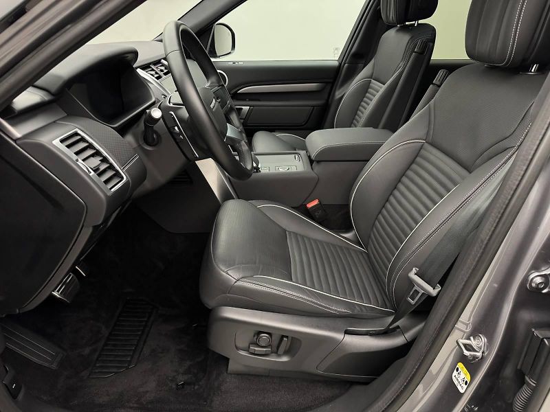 Land Rover Discovery (2023) 3.0 Dynamic SE, tažné, odpočet - fotka 16 z 48