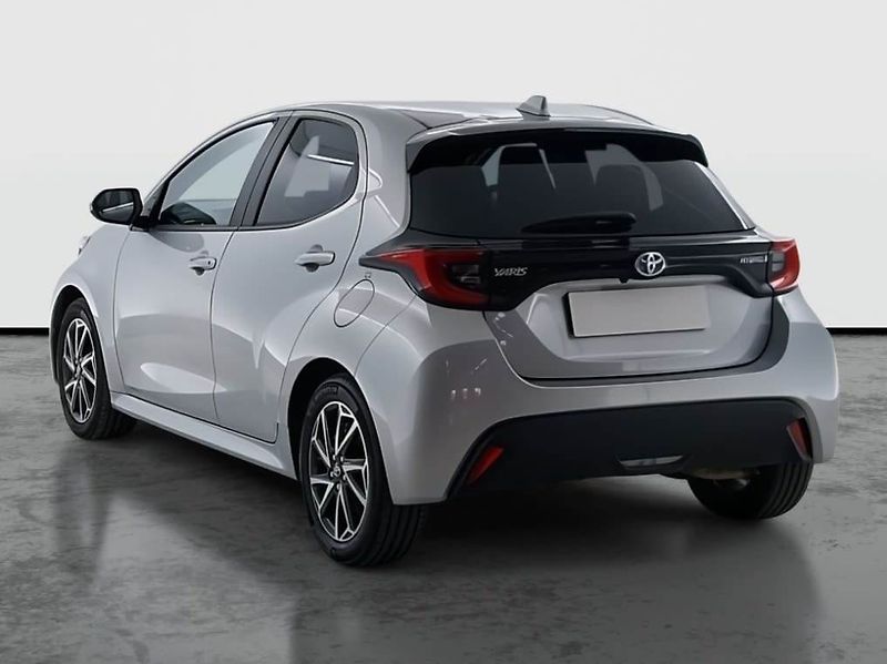 Toyota Yaris (2023) Style 1.5 VVT-i Hybrid - fotka 4 z 18