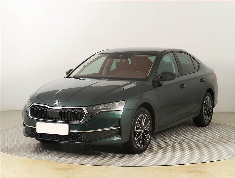 Škoda Octavia (2025) Selection 1.5 TSI - fotka 2 z 21