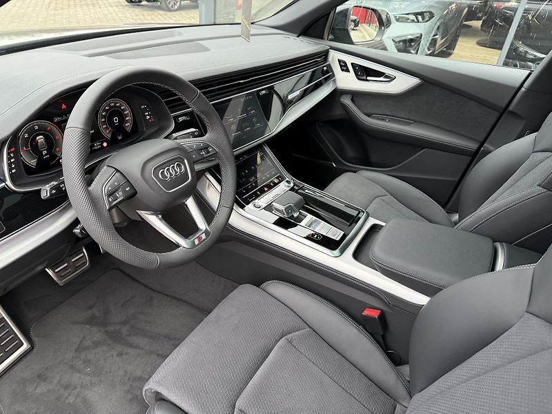 Audi Q8 (2025) 50TDI 210kW OLED K360 PANORAMA - fotka 42 z 59