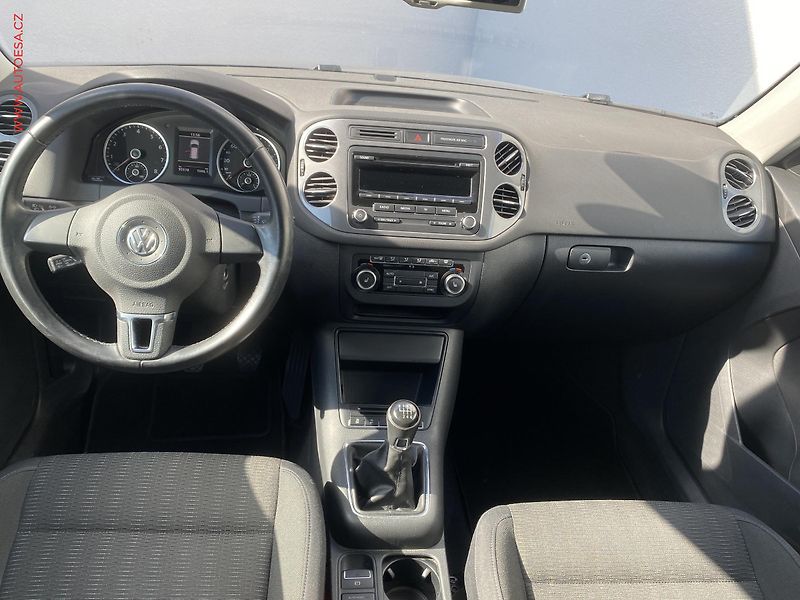 Volkswagen Tiguan (2013) 1.4 TSi, Sport, bixen, +kola - fotka 8 z 17