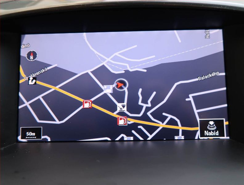 Opel Astra (2014) 1.4 T, Navi, Xenony, Tempomat - fotka 20 z 20