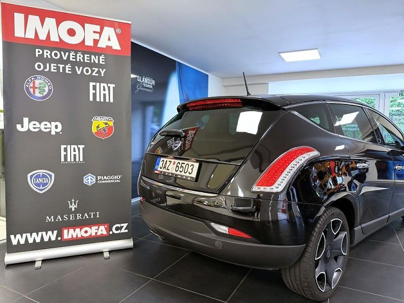 Lancia Delta (2014) 1.4 T 120k Gold - fotka 5 z 16