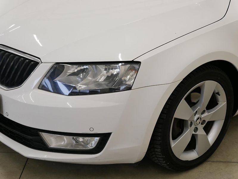 Škoda Octavia - fotka 9 z 27