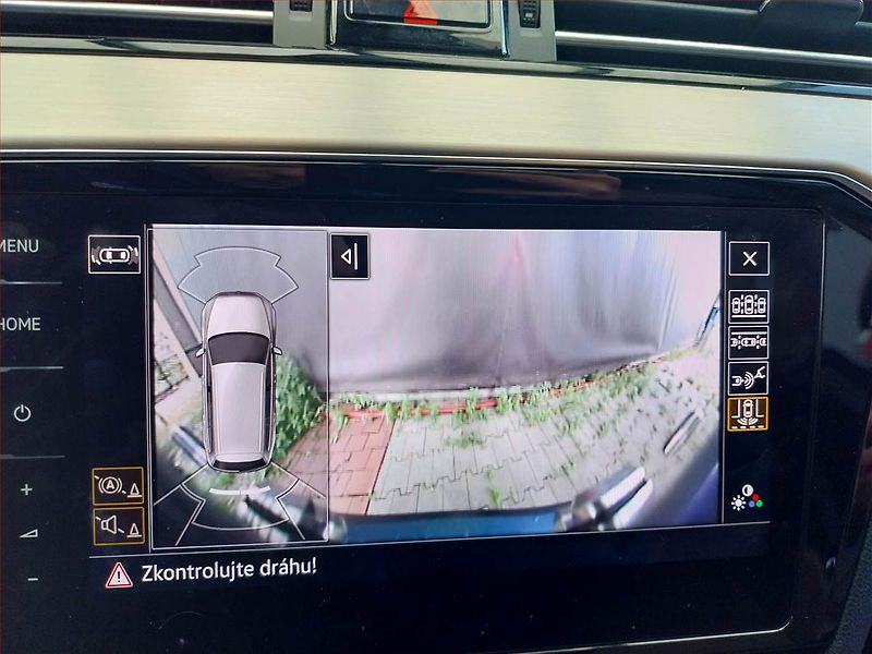 Volkswagen Passat (2019) 2.0 BiTDI - fotka 19 z 22