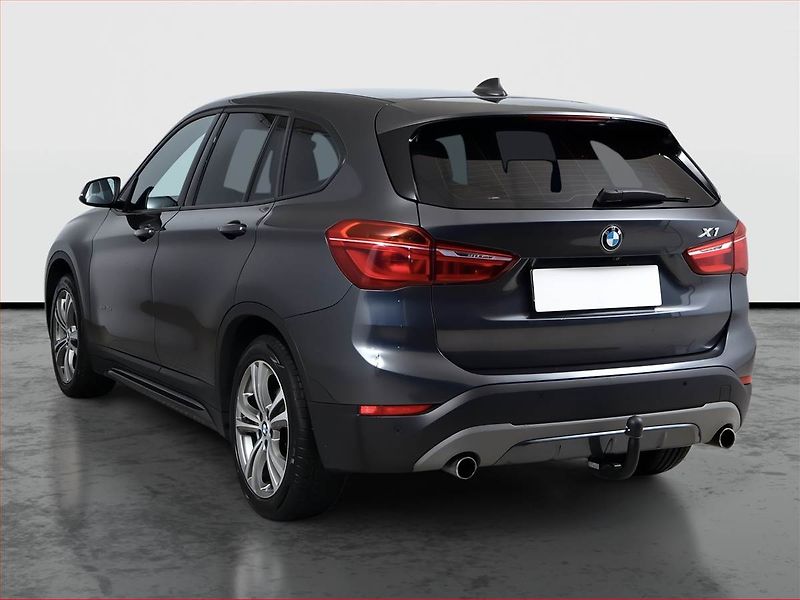 BMW X1 (2015) xDrive25d, 4X4, Automat - fotka 4 z 19