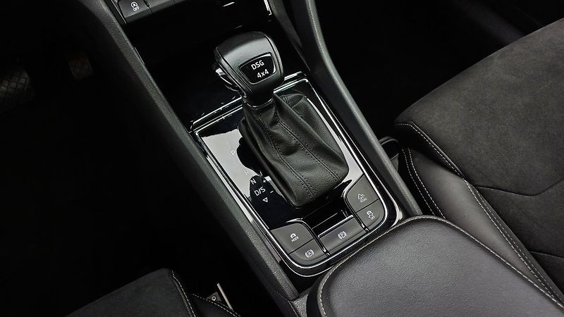 Škoda Kodiaq (2022) 147kW 4x4 STYLE-1.maj-ČR-TZ - fotka 37 z 49