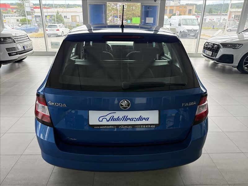 Škoda Fabia 1,2   81KW, STYLE, SERVISKA - fotka 5 z 20