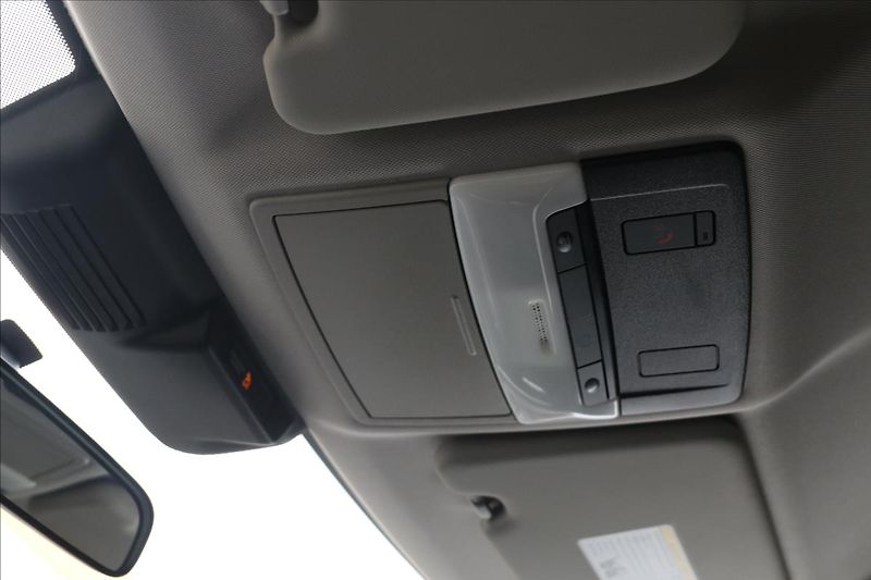 Mitsubishi Outlander 2,4 7míst, intense - fotka 48 z 70
