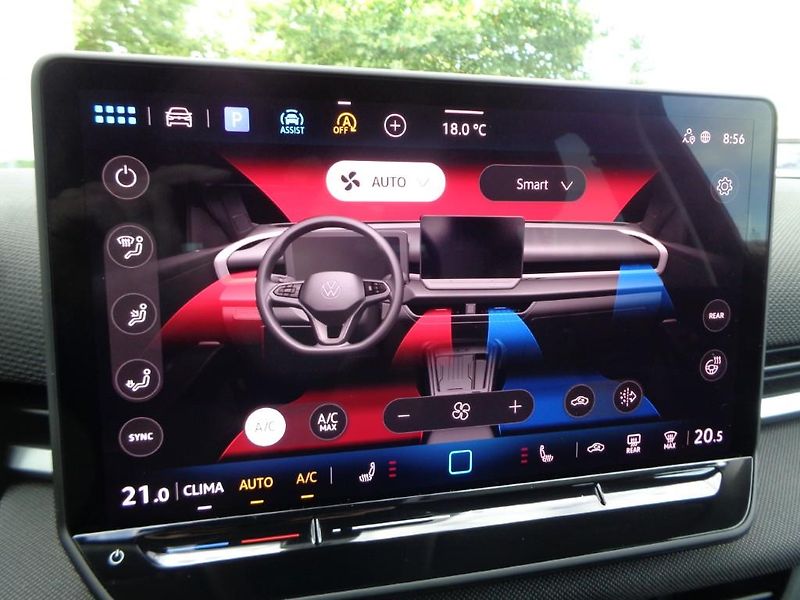 Volkswagen T-Roc 1,5 eTSI 7DSG LIFE  110 KW - fotka 16 z 30