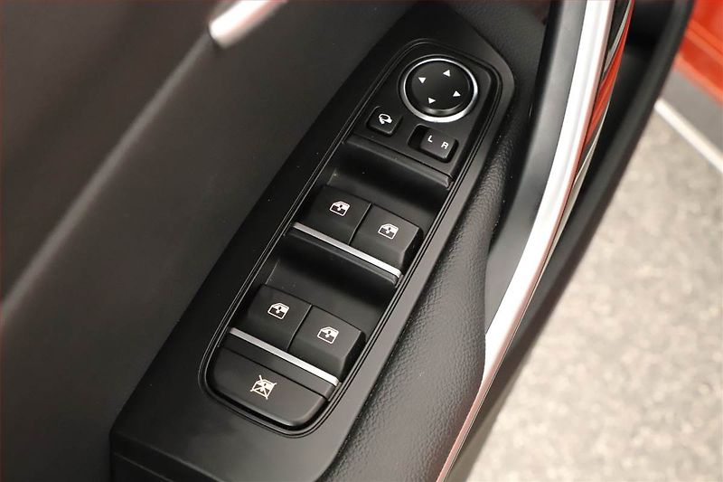 Kia Pro_Ceed (2023) GT Line Plus 1.5 T-GDI MHEV - fotka 14 z 19
