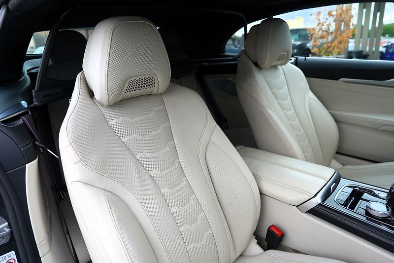 BMW Řada 8 M850i xDrive /Laser/530 PS - fotka 39 z 50