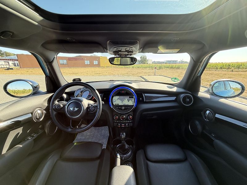 Mini Cooper S 2.0i LED PANORAMA NAVI KŮŽE - fotka 11 z 46