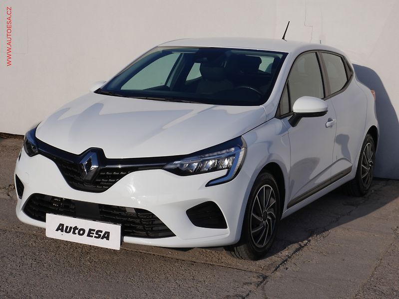 Renault Clio (2022) 1.0 TCe, 2.maj,ČR - fotka 3 z 17