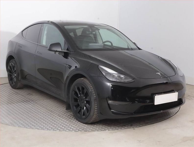 Tesla Model Y (2022) Long Range AWD 79kWh, SoH 93% - fotografie inzerátu