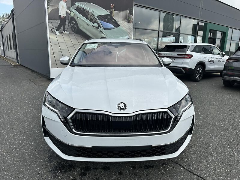 Škoda Octavia SELECTION + dovýbava *282 - fotka 2 z 13