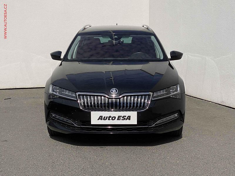 Škoda Superb (2021) 2.0 TDi, Style, LED - fotka 2 z 19