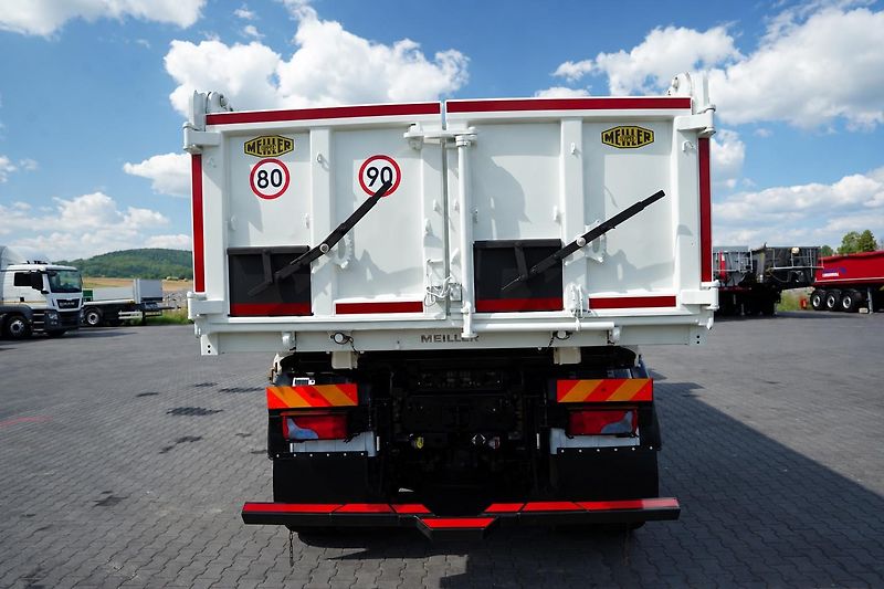 MAN TGS (2017) 35.420 8x4 sklápěč Meiller - fotka 21 z 40