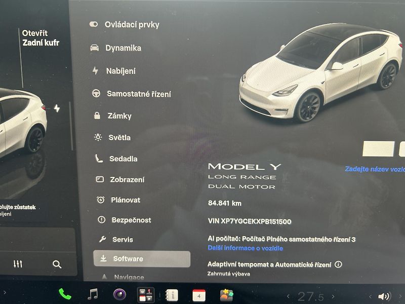 Tesla Model Y ZAMLUVENO !  TZ 94% - fotka 5 z 5