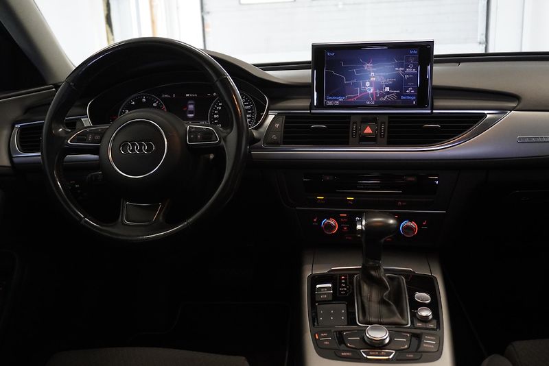 Audi A6 2,8 FSI QUATTRO AUTOMAT - fotka 22 z 34