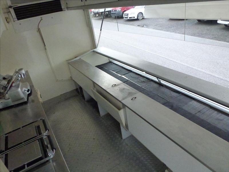 Fiat Ducato 2,5 TDI Prodejna  230 Cat - fotka 33 z 64