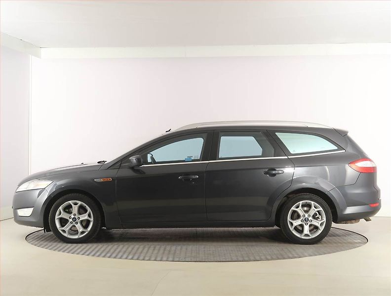 Ford Mondeo (2008) 2.0 TDCi, Serv.kniha - fotka 3 z 20