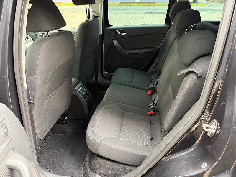 Škoda Yeti 1,2 TSi Ambition /servis.kn./ - fotka 13 z 31