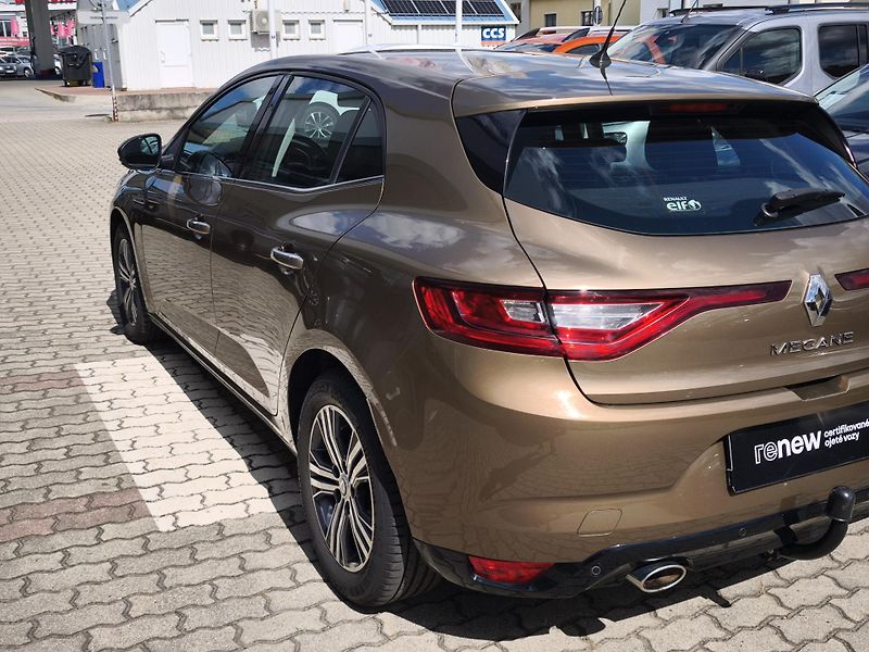 Renault Mégane 2016 ČR 1.5dCi 81kW EDC Intens - fotka 22 z 27