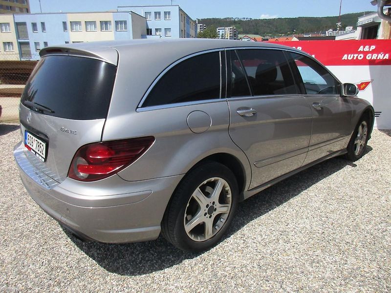 Mercedes-Benz Třídy R (2007) R 320CDI L 4-MATIC XENONY NAVI - fotka 7 z 15