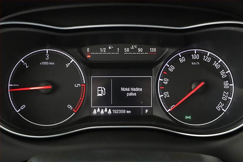 Opel Zafira (2016) 2.0 CDTI, Automat, 7 míst - fotka 10 z 21