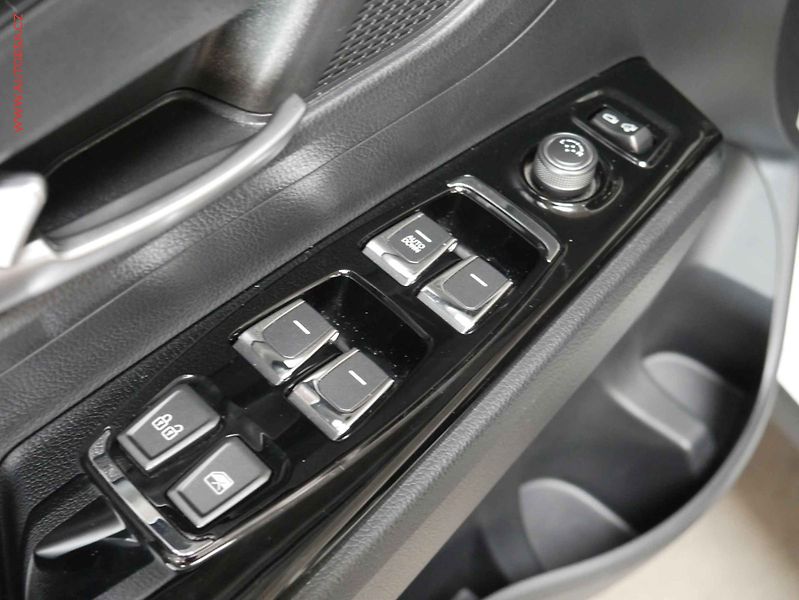 SsangYong Korando (2022) 1.6CRDi, 2.maj,ČR, servis - fotka 16 z 16