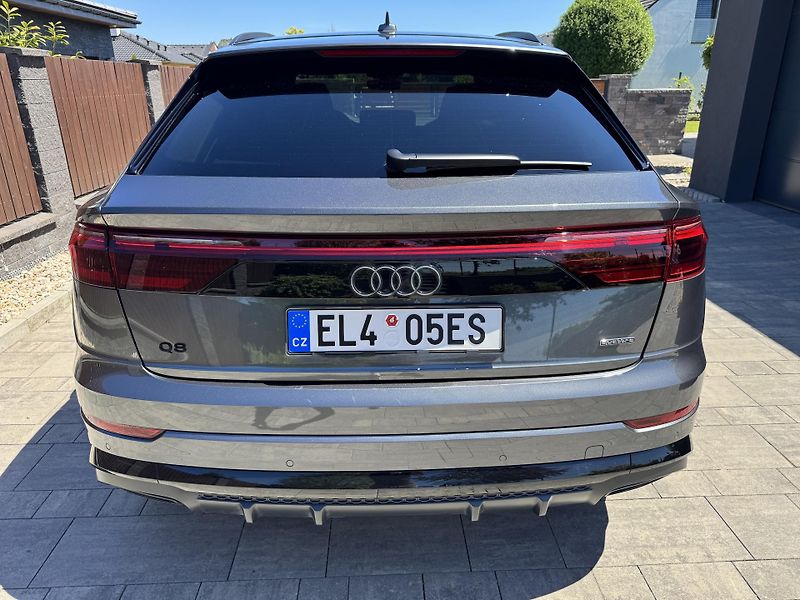 Audi Q8 (2025) 60TFSI e QUATTRO, B&O, Tažné  - fotka 15 z 38
