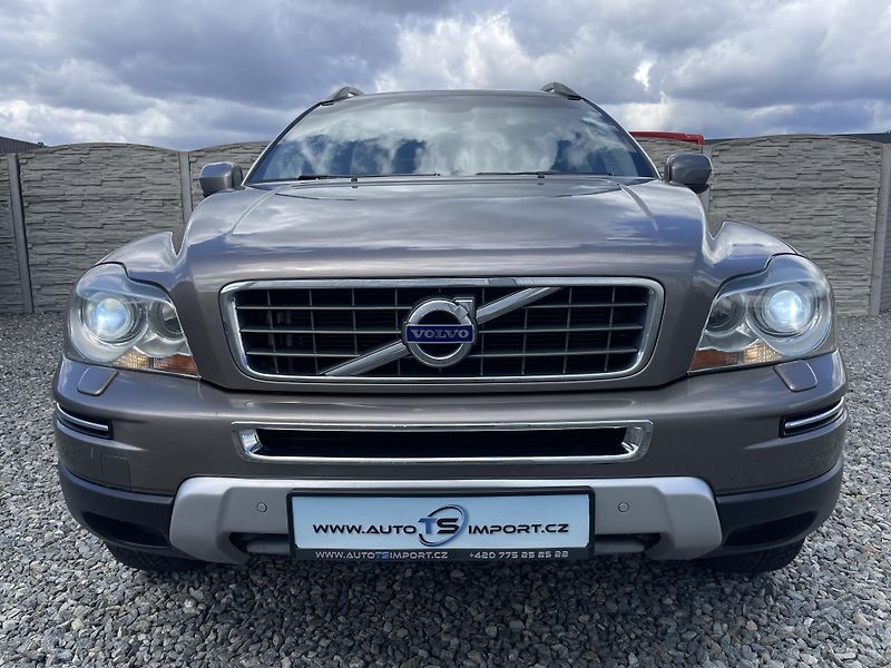 Volvo XC90 2.5TDi D5 200PS AWD R-DESIGN!! - fotka 7 z 180
