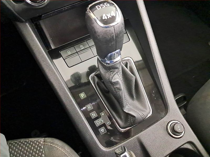 Škoda Octavia (2017) Scout 2.0 TDI, 4X4, Automat - fotka 13 z 22