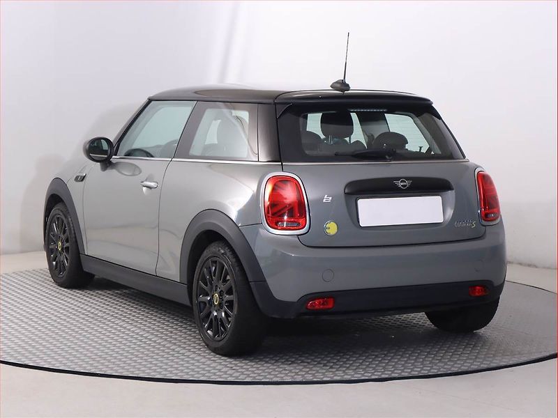 Mini Ostatní (2021) Cooper SE 32 kWh, SoH 96% - fotka 4 z 22