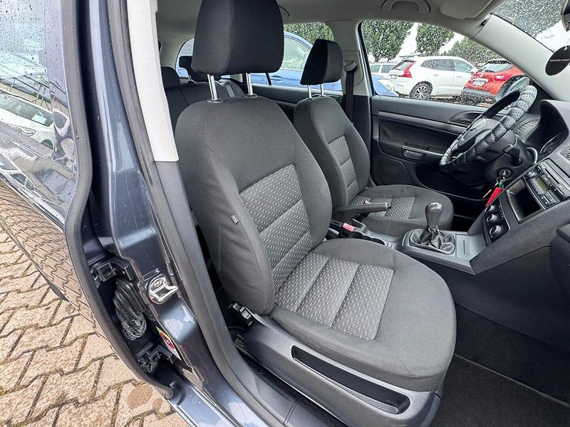 Škoda Octavia (2010) 1,4 TSI 90 KW TAŽNÉ KOLA - fotka 34 z 50
