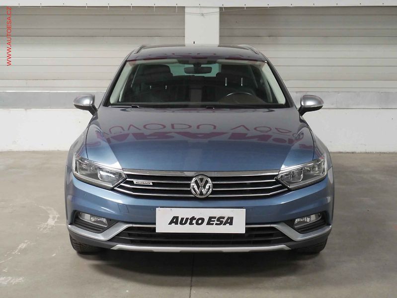 Volkswagen Passat (2016) 2.0TDi 4x4, ČR, Alltrack - fotka 2 z 24