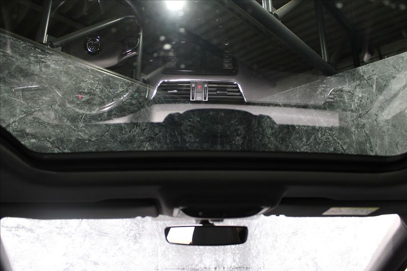 Škoda Octavia 2,0 162 kW RS DSG, NAVI, 1. ma - fotka 29 z 39