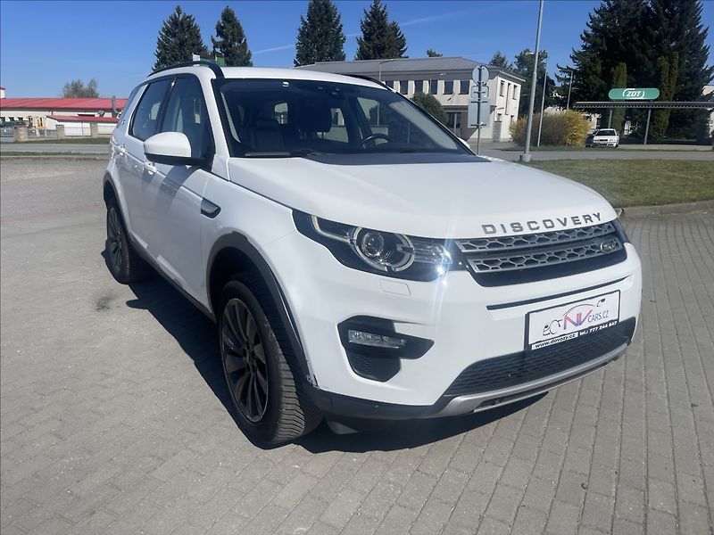 Land Rover Discovery Sport 2,0 TD4 132kw AWD Pano 7mist T - fotka 6 z 34