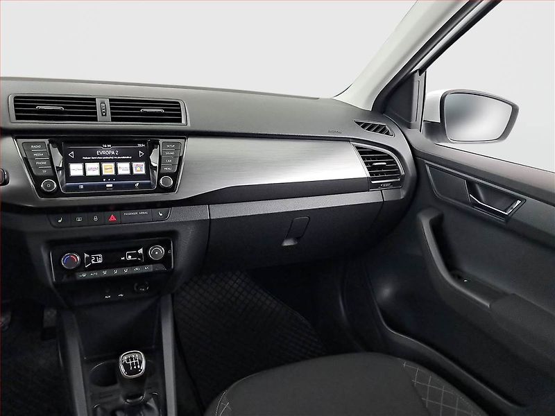 Škoda Fabia (2017) Ambition Plus 1.0 TSI - fotka 8 z 15