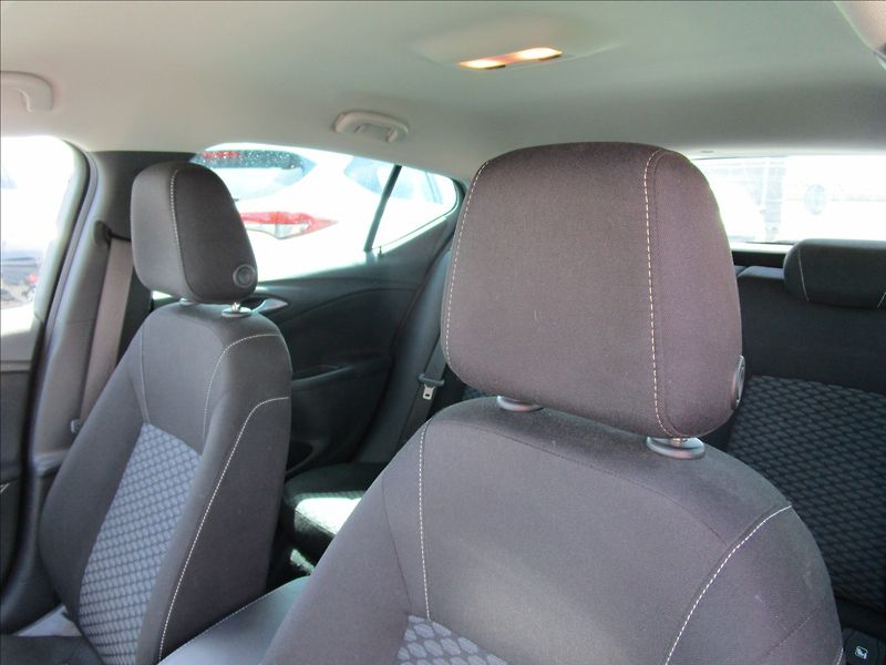 Opel Astra 1.4 Turbo Enjoy, 2. maj. - fotka 13 z 38