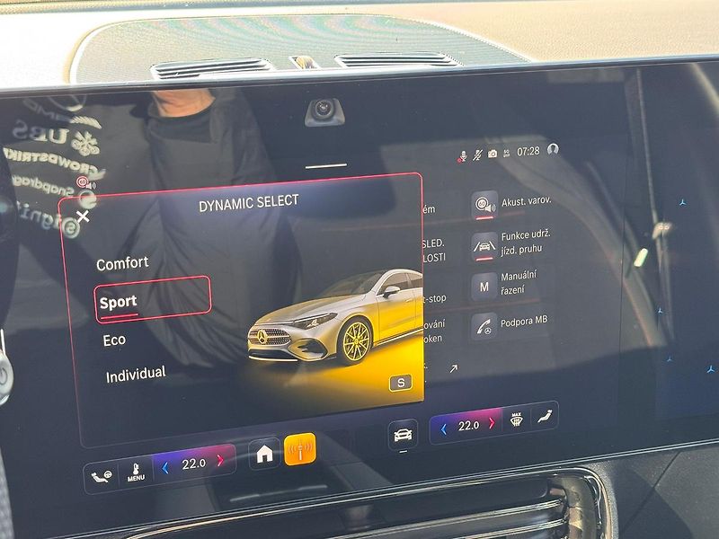 Mercedes-Benz CLA (2026) 200 - fotka 12 z 20